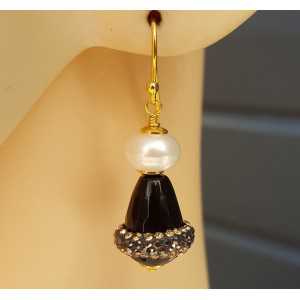 Gold plated earrings with Onyx, Pearl and crystals