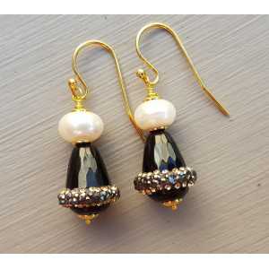 Gold plated earrings with Onyx, Pearl and crystals