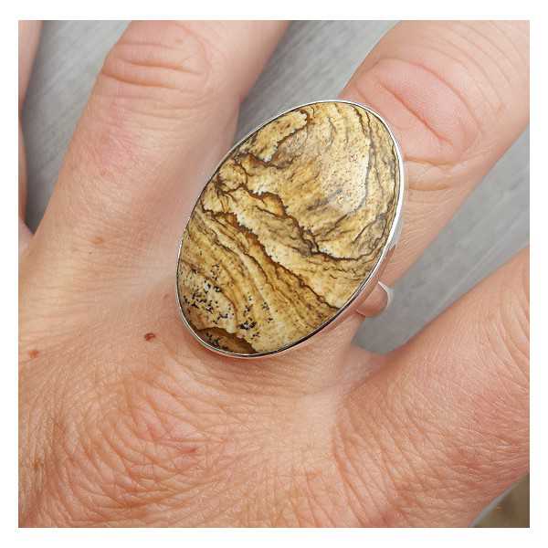 Zilveren ring gezet met ovale Landschap Jaspis 19