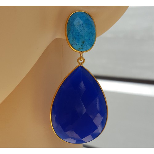 Goud vergulde oorbellen met Turkoois en blauw Chalcedoon