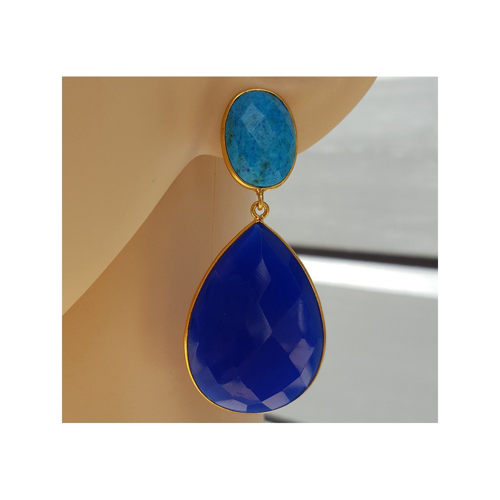 Goud vergulde oorbellen met Turkoois en blauw Chalcedoon