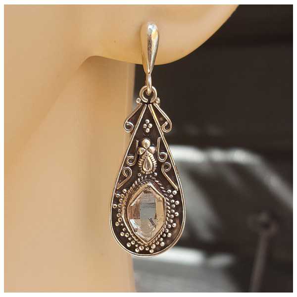 Silber Ohrringe-set mit Herkimer Diamanten in einem geschnitzten Einstellung