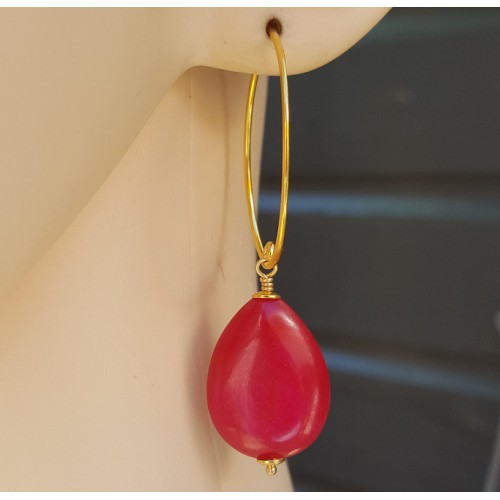 Oorbellen met gladde fuchsia roze Jade