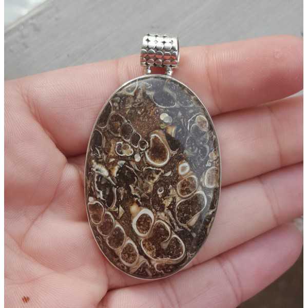 Silver pendant with large oval shaped Turitella Agate 