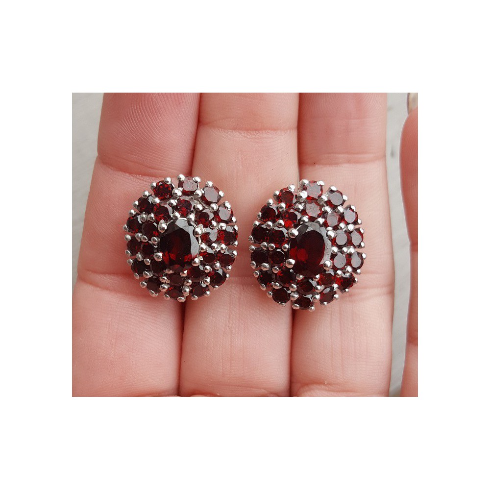 Silver earrings with oval and round faceted Garnets