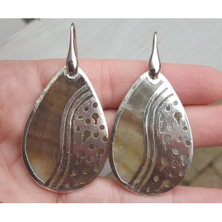 Goud vergulde oorbellen Blacklip schelp met gouden omlijsting