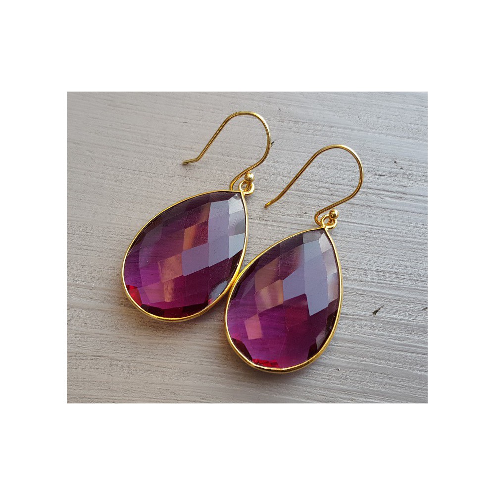 Gold plated earrings set with pink Tourmaline and quartz