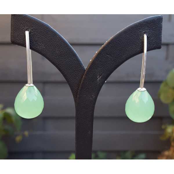 Silver earrings with apple green quartz briolet