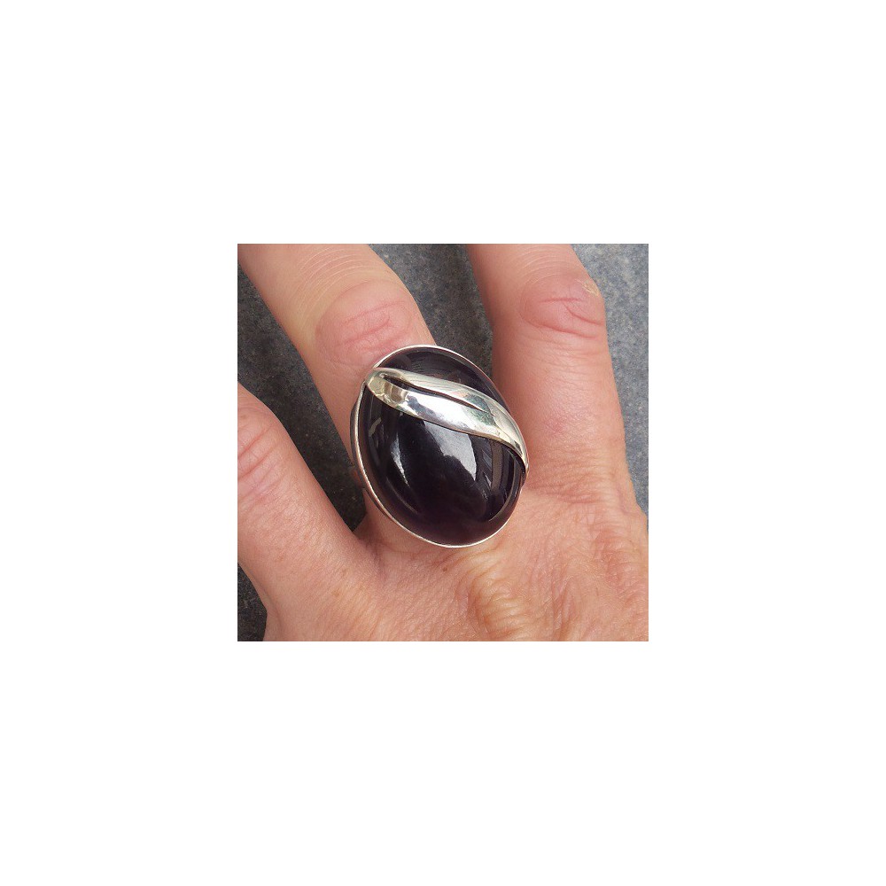 Zilveren ring met grote ovale Amethist maat 18.5 mm 