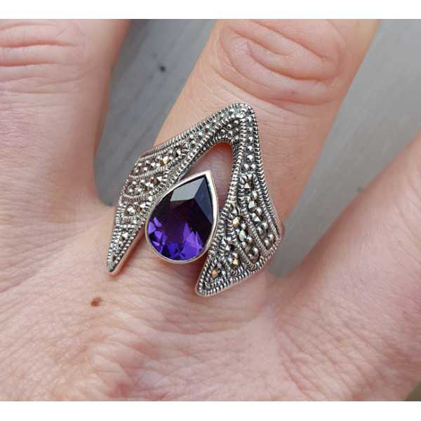 Silver ring with Amethyst and Markasiet 18 mm
