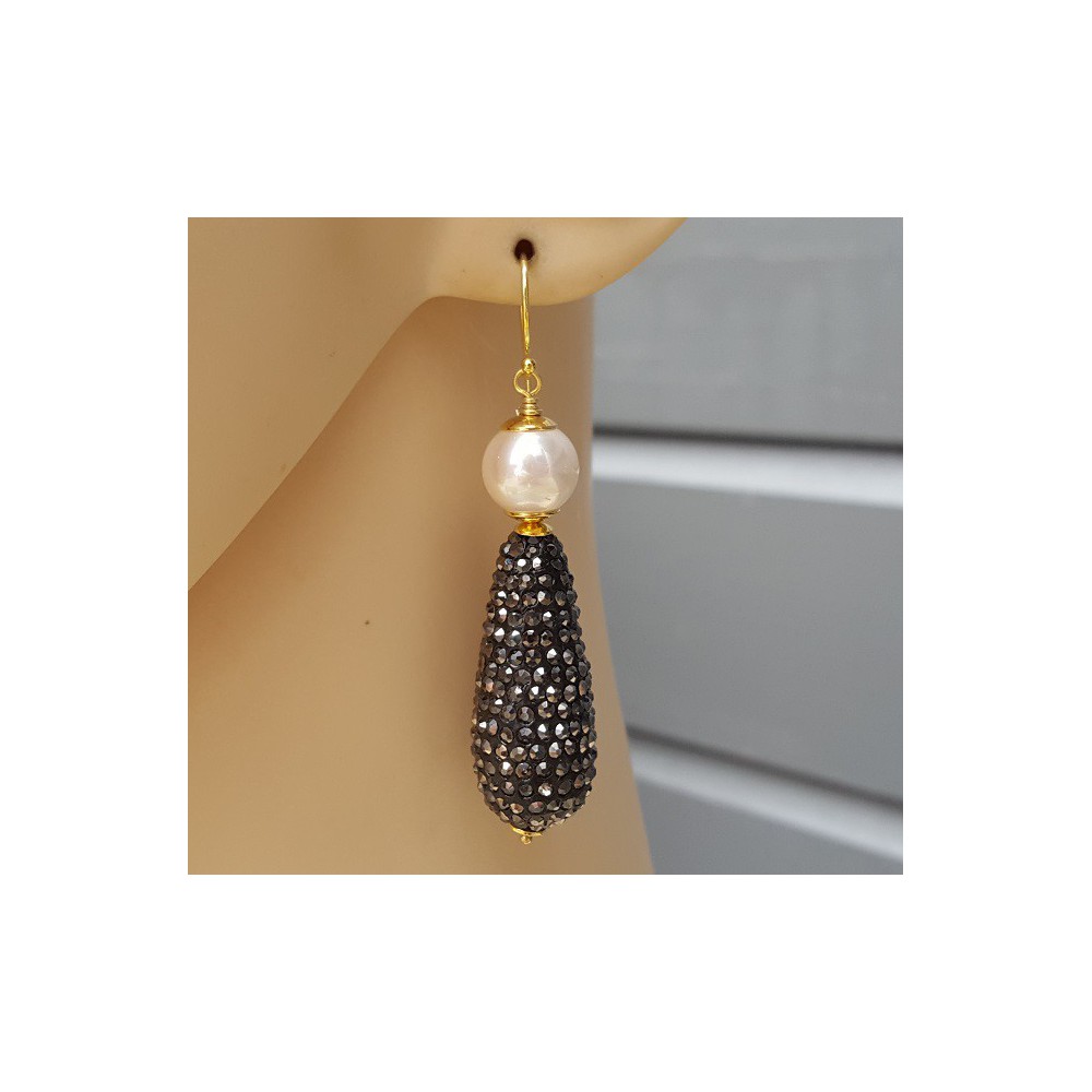 Earrings with drop crystal and Pearl