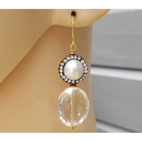 Earrings with oval Crystal and Pearl with crystal edge