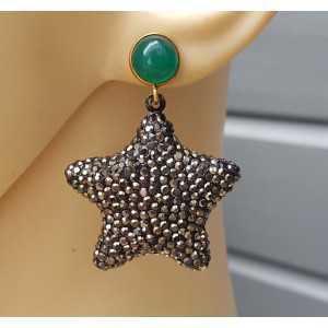 Vergoldete Ohrringe mit Stern Kristalle und grüner Onyx