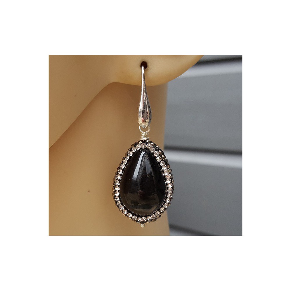 Earrings with black Agate and crystal edge