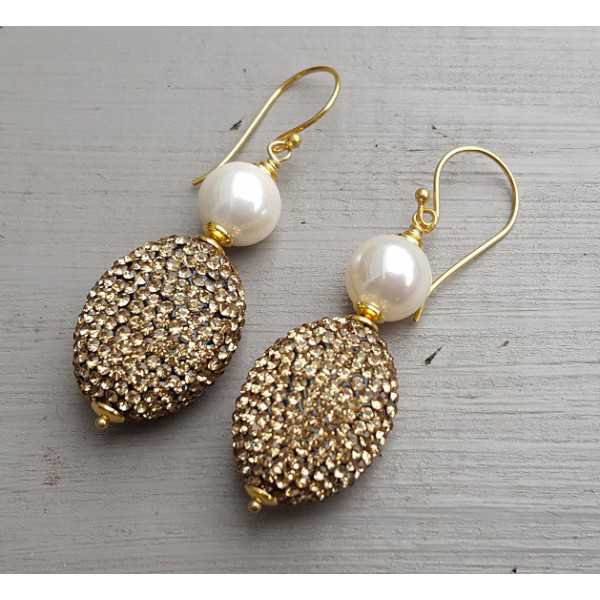 Gold plated earrings with Pearl and golden crystal
