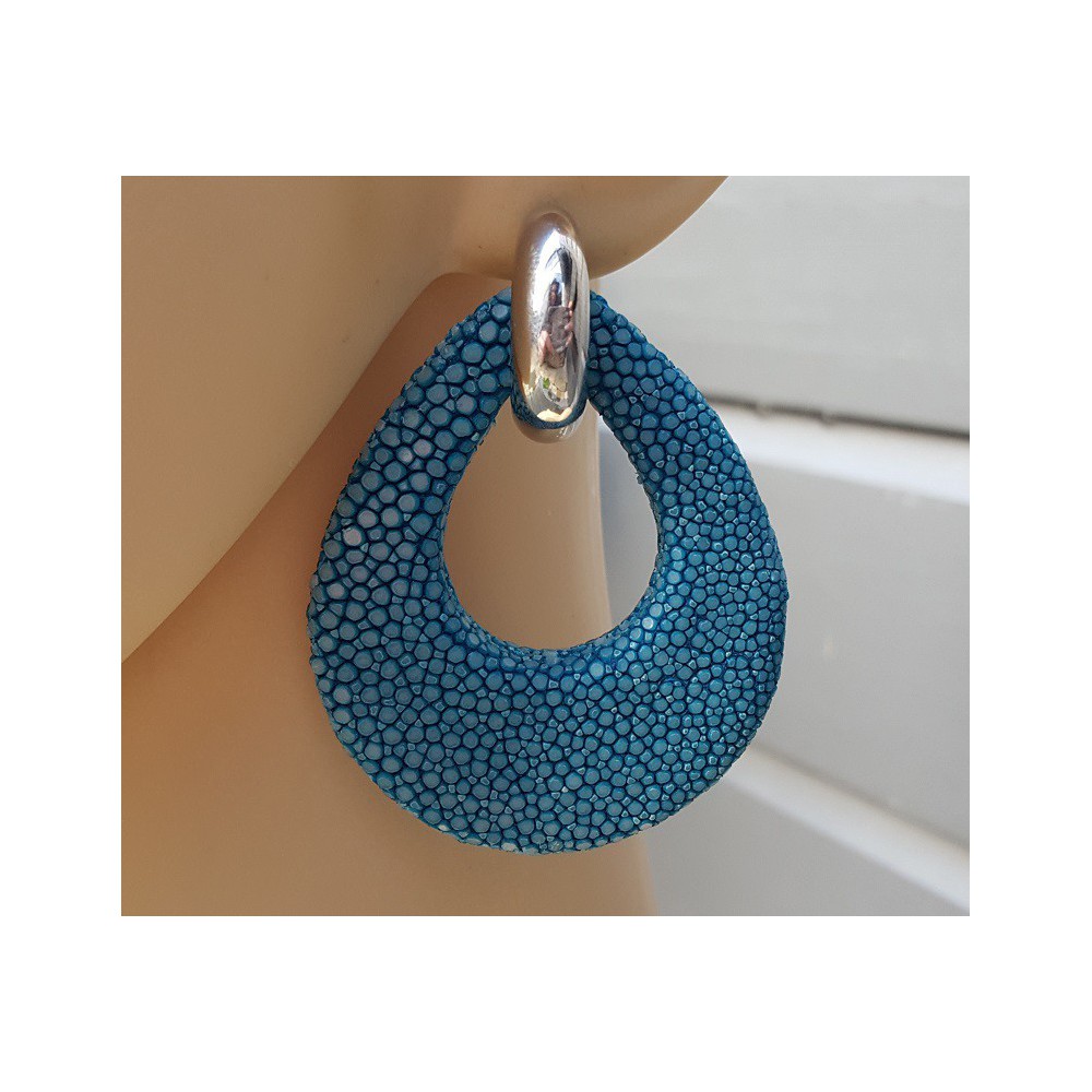 Creolen met oceaan blauwe Roggenleer druppel