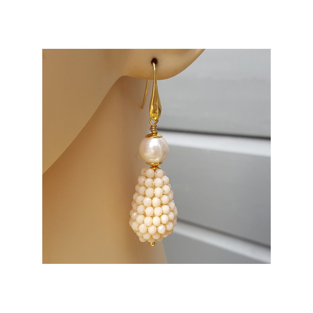 Gold plated earrings Pearl and drop of ivory colored crystals