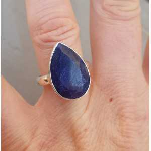 Silver ring set with oval Sapphire 18