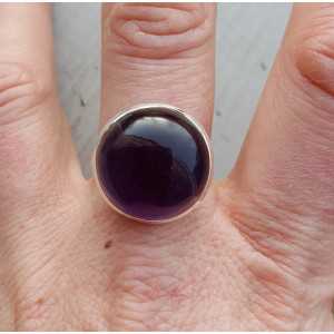 Zilveren ring ronde cabochon geslepen Amethist 18 mm