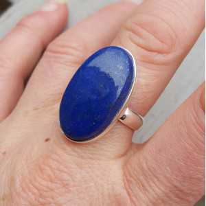 Zilveren ring gezet met ovale Lapis Lazuli 19.7 mm
