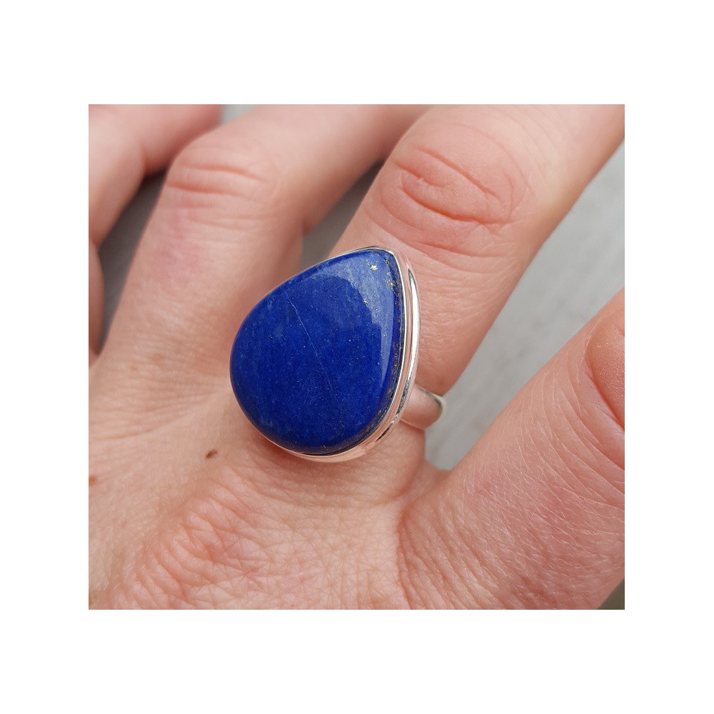 Silver ring with large teardrop shaped Lapis Lazuli 18