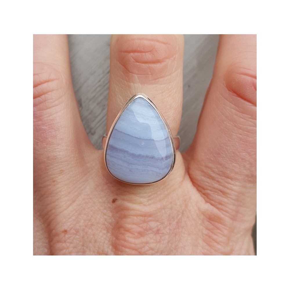 Silver ring set with blue Lace Agate size 18