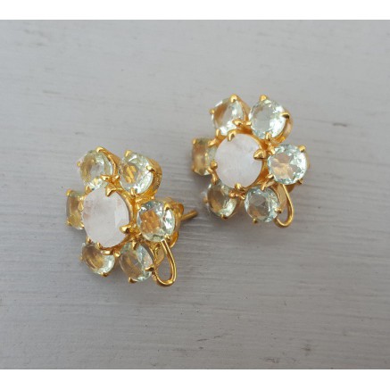 Goud vergulde oorknoppen met groene Amethist en Maansteen