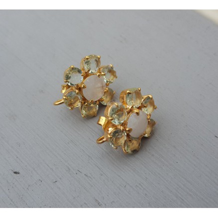 Goud vergulde oorknoppen met groene Amethist en Maansteen