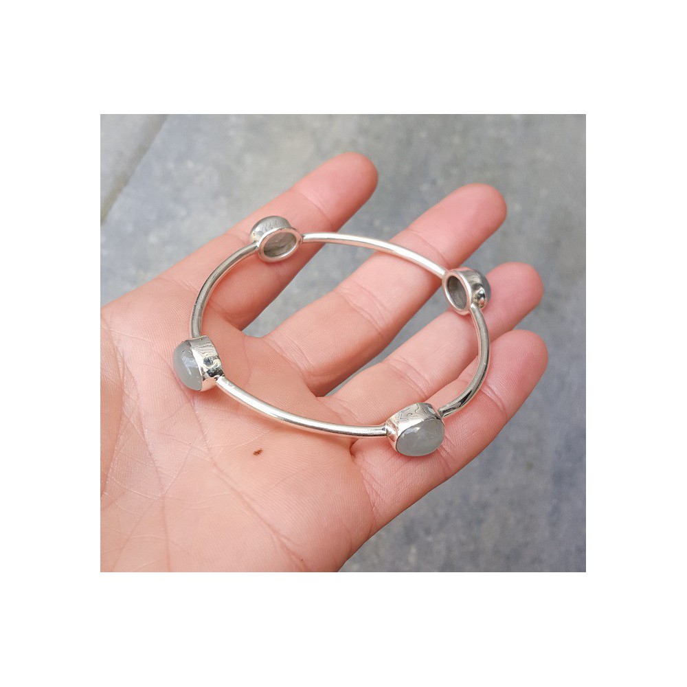 Zilveren armband / bangle gezet met Aquamarijn