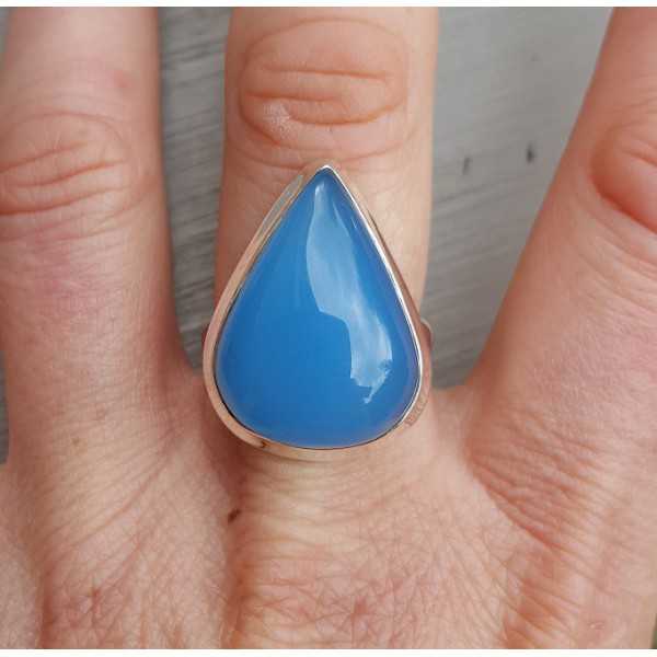 Silver ring with oval blue Chalcedony 18.5