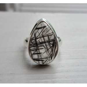 Zilveren ring gezet met Toermalijnkwarts maat 16.5 mm