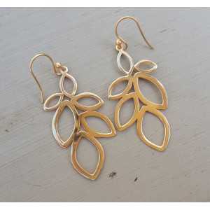 Rosé gold-plated earrings