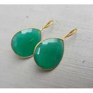 Gold plated earrings with drop shaped green Onyx