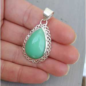 Silver pendant set with Chrysoprase and edited setting