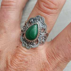 Silver ring set with Malachite and carved head 18