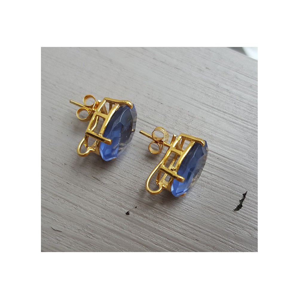 Vergulde oorknoppen gezet met Ioliet blauwe quartz