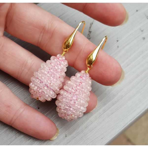 Gold plated earrings with a drop of rose quartz stones
