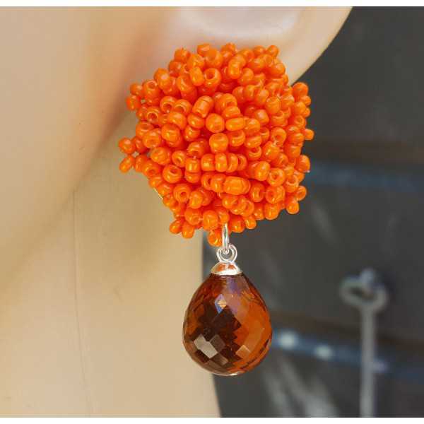 Earrings oorknoppen of orange beads and Citrine quartz 