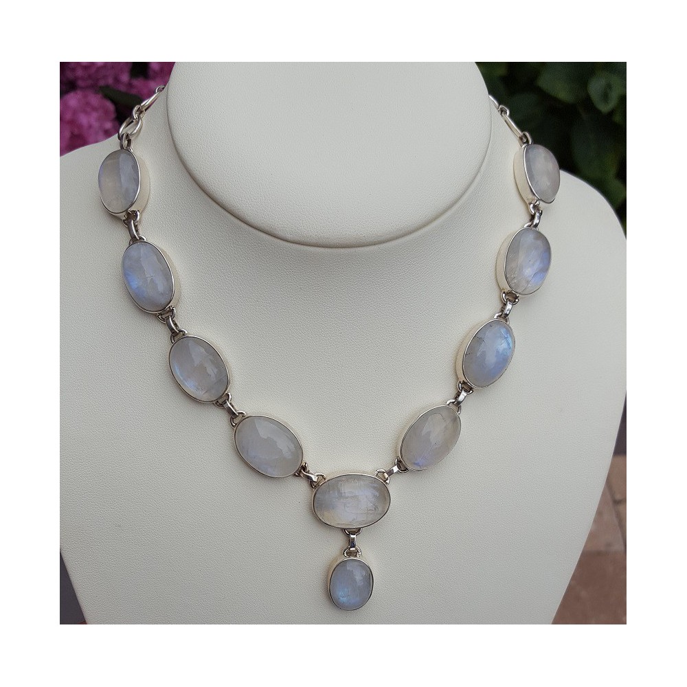 Silver necklace set with cabochon oval Moonstones