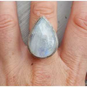 Silber ring mit Mondstein in Einstellung Bearbeitung von 17,5 mm