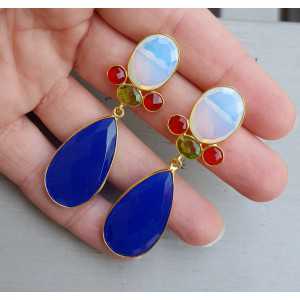 Vergoldete Ohrringe mit Opaliet und blauen Chalcedon