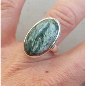 Zilveren ring gezet met ovale Seraphiniet 17 mm