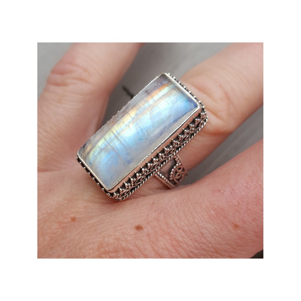 Silver ring with rectangular Moonstone carved setting 17