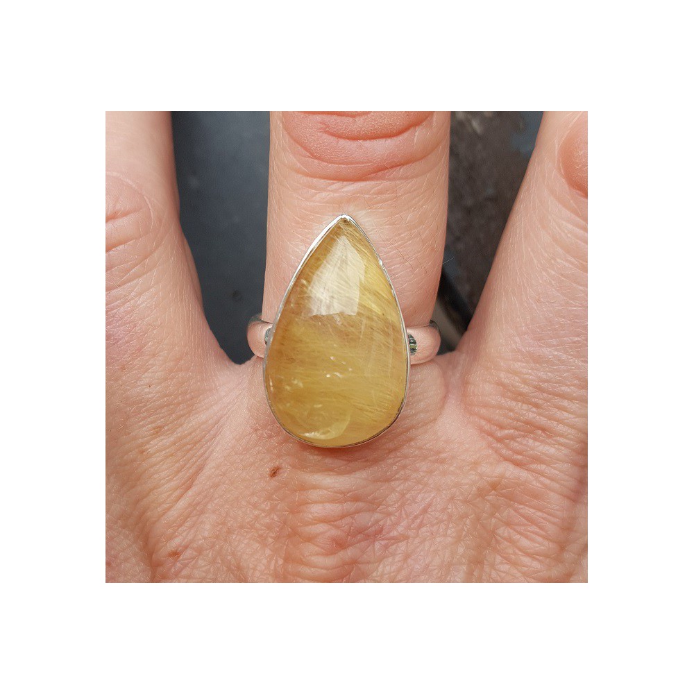 Silver ring with teardrop shaped gold Rutielkwarts 18.5 mm