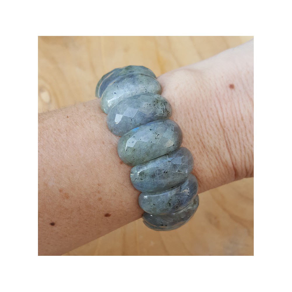 Bracelet with Labradorite