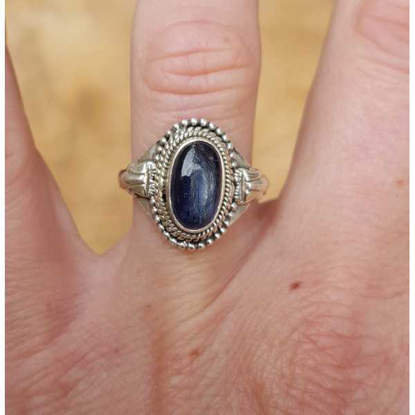 Zilveren ring gezet met Kyaniet 17.5 mm