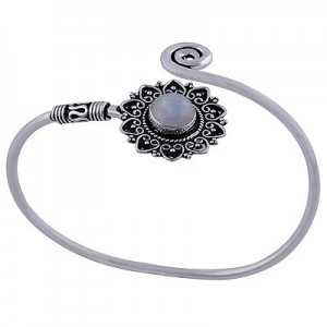 Silver bracelet / bangle with carved setting set with Moonstone