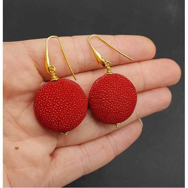 Earrings with red Roggenleer