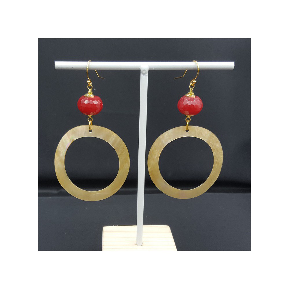 Earrings with a ring of shell and red Jade