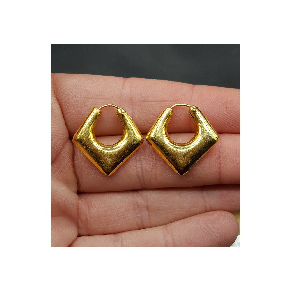 Goud vergulde vierkante creolen